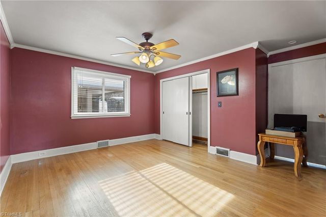 4150 High Point Road, Winston-salem, NC 27107