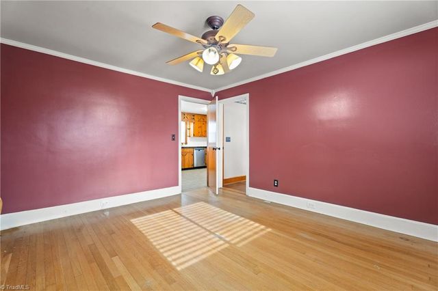 4150 High Point Road, Winston-salem, NC 27107