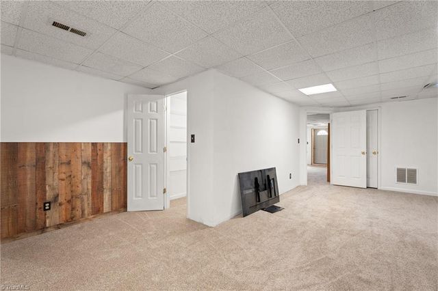 4150 High Point Road, Winston-salem, NC 27107