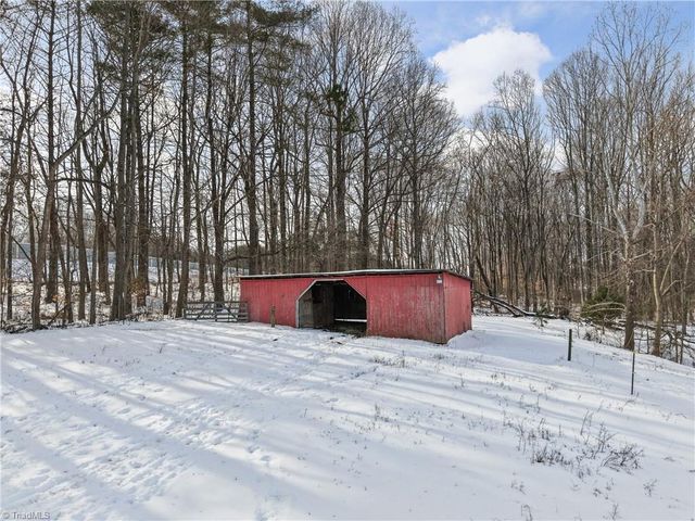 4150 High Point Road, Winston-salem, NC 27107