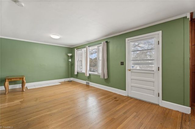 4150 High Point Road, Winston-salem, NC 27107