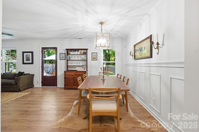 4431 Garris Road, Charlotte, NC 28209