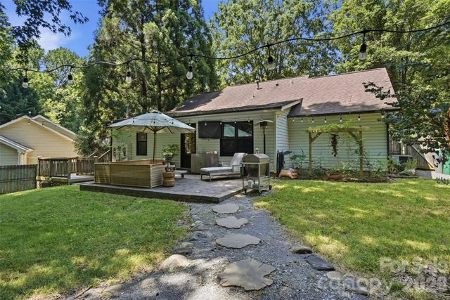 4431 Garris Road, Charlotte, NC 28209