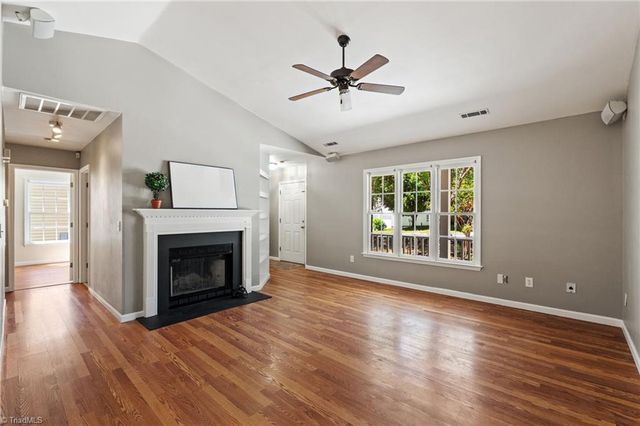 5413 Whitley Way, Greensboro, NC 27407