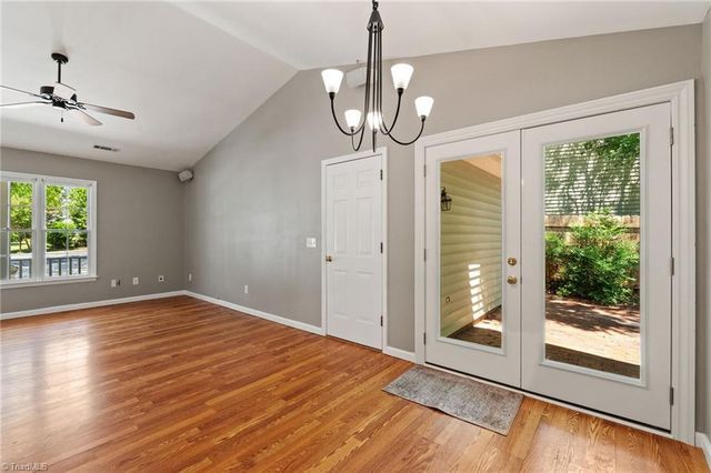 5413 Whitley Way, Greensboro, NC 27407