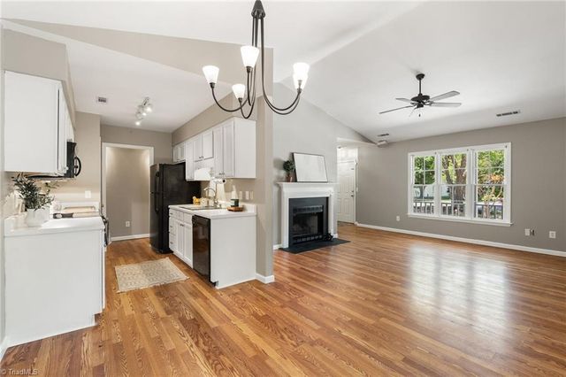 5413 Whitley Way, Greensboro, NC 27407