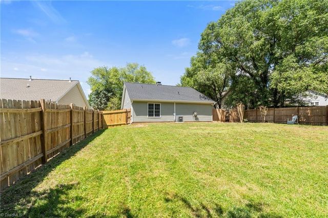 5413 Whitley Way, Greensboro, NC 27407