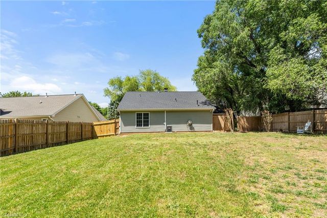 5413 Whitley Way, Greensboro, NC 27407
