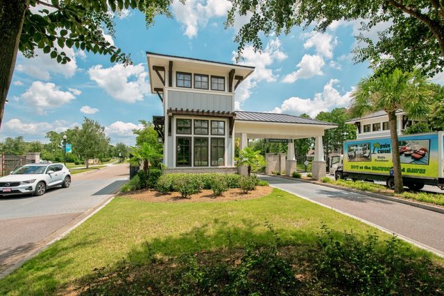 537 Marsh Cove Circle, Summerville, SC 29486