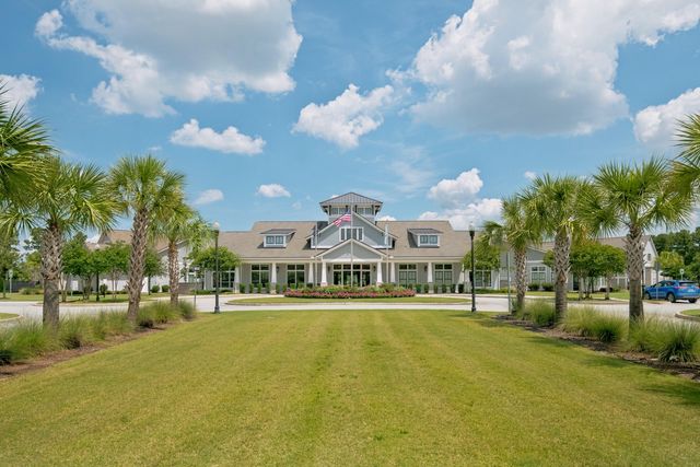 537 Marsh Cove Circle, Summerville, SC 29486