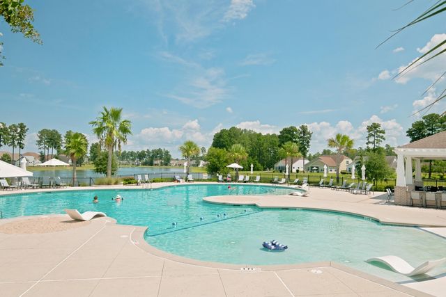 537 Marsh Cove Circle, Summerville, SC 29486