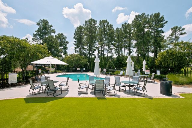 537 Marsh Cove Circle, Summerville, SC 29486
