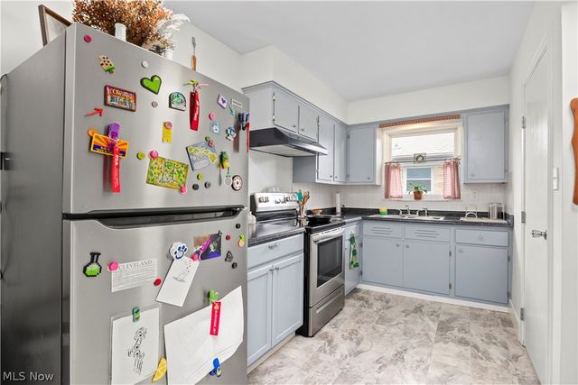 3113 Snow Road, Parma, OH 44134