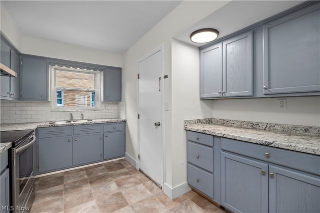 3113 Snow Road, Parma, OH 44134