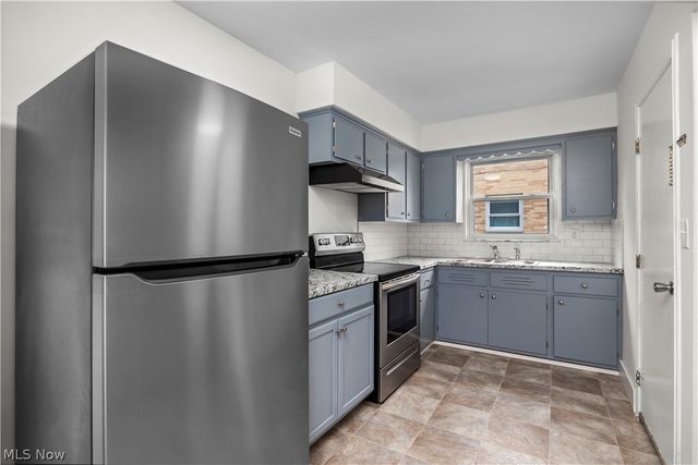 3113 Snow Road, Parma, OH 44134