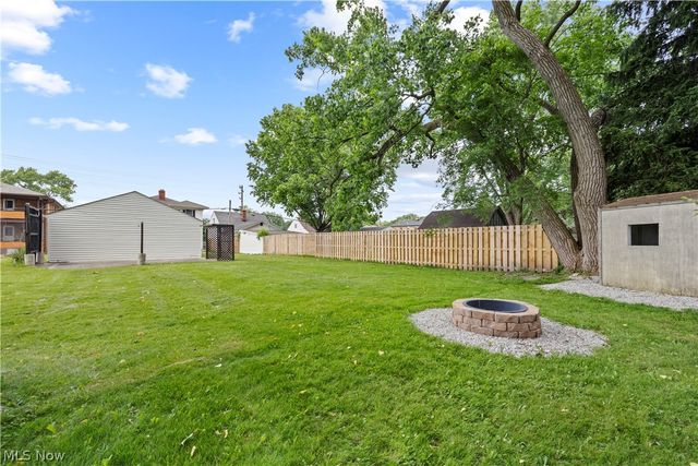 3113 Snow Road, Parma, OH 44134