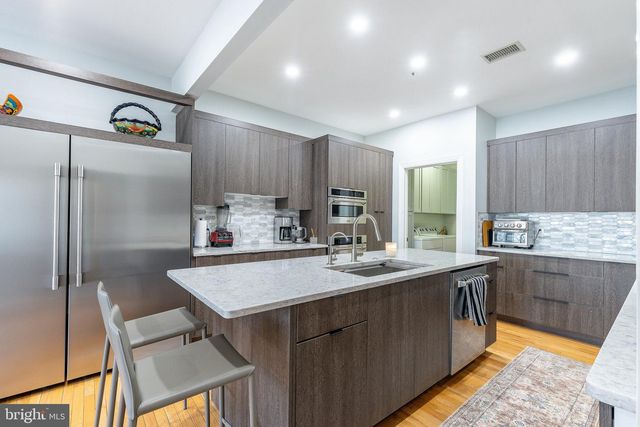 1120 GRANDVIEW TER, Wayne, PA 19087