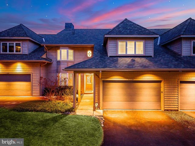 1120 GRANDVIEW TER, Wayne, PA 19087