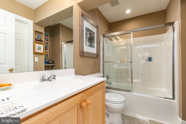 1120 GRANDVIEW TER, Wayne, PA 19087