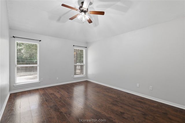1707 Beaver Pond Court, Bryan, TX 77807