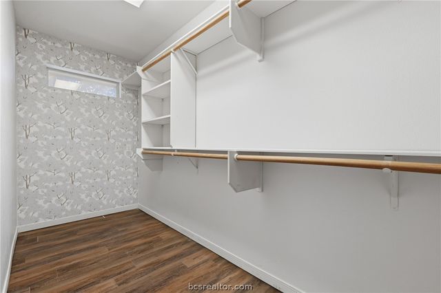 1707 Beaver Pond Court, Bryan, TX 77807