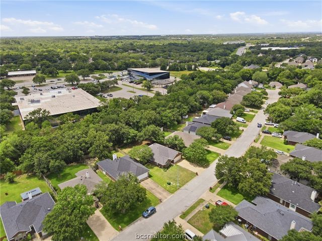 1707 Beaver Pond Court, Bryan, TX 77807