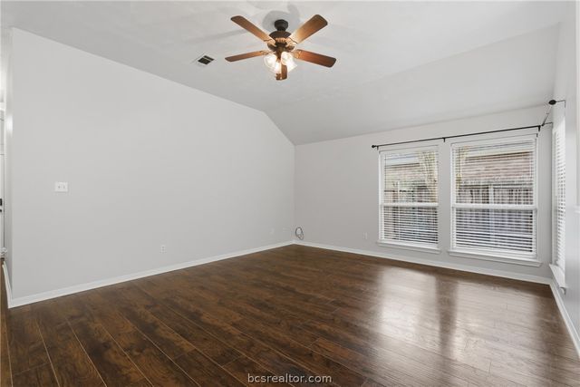 1707 Beaver Pond Court, Bryan, TX 77807