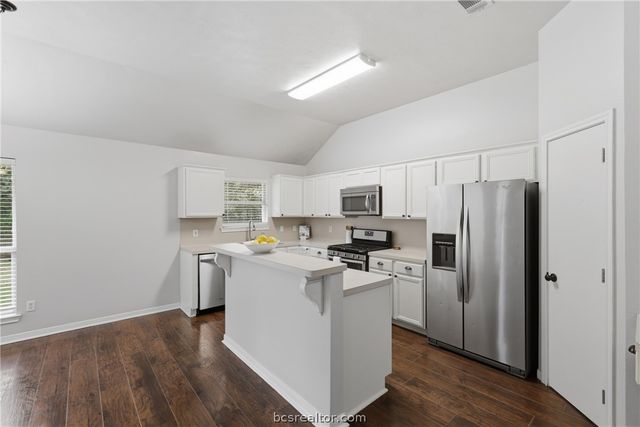 1707 Beaver Pond Court, Bryan, TX 77807