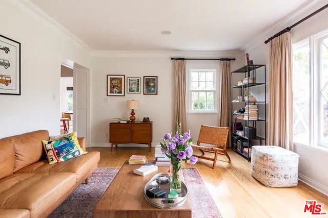 1972 Stearns Drive, Los Angeles, CA 90034