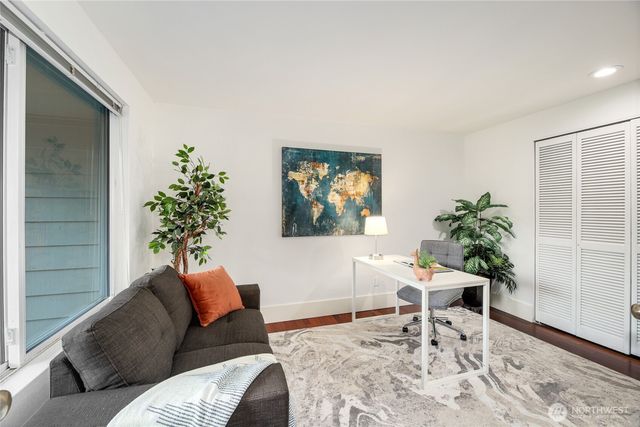 6116 152nd Avenue NE, Redmond, WA 98052