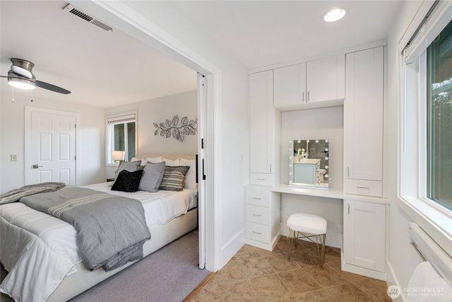 6116 152nd Avenue NE, Redmond, WA 98052