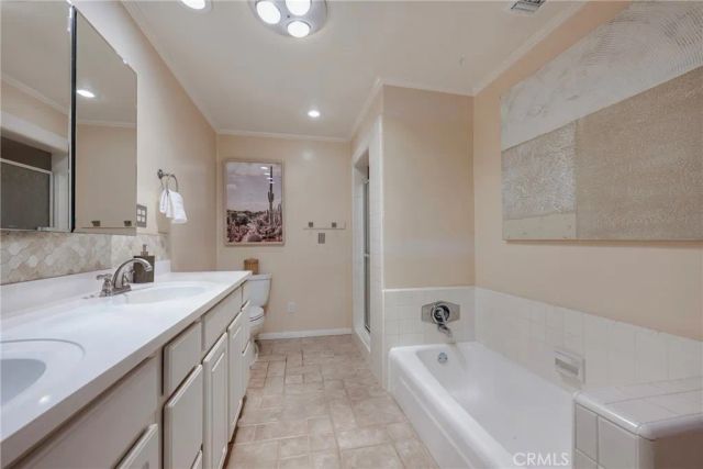 2404 W Ash Avenue, Fullerton, CA 92833