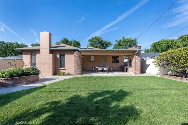 2404 W Ash Avenue, Fullerton, CA 92833