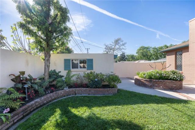 2404 W Ash Avenue, Fullerton, CA 92833