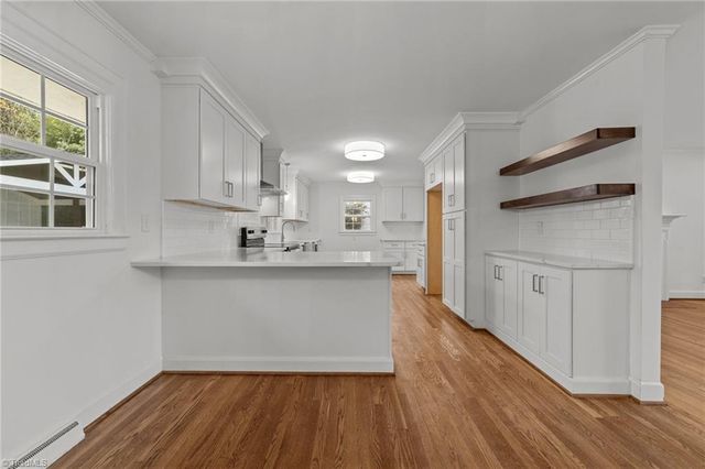 212 W Cornwallis Drive, Greensboro, NC 27408