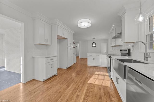 212 W Cornwallis Drive, Greensboro, NC 27408