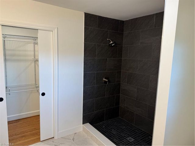 212 W Cornwallis Drive, Greensboro, NC 27408