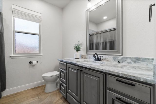 100 Calvary Drive, Adkins, TX 78101