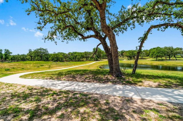 100 Calvary Drive, Adkins, TX 78101