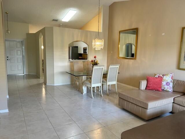 6092 Petunia Road, Delray Beach, FL 33484