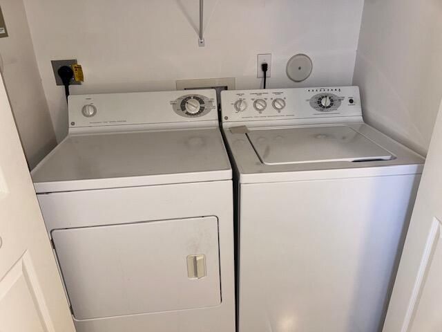 6092 Petunia Road, Delray Beach, FL 33484