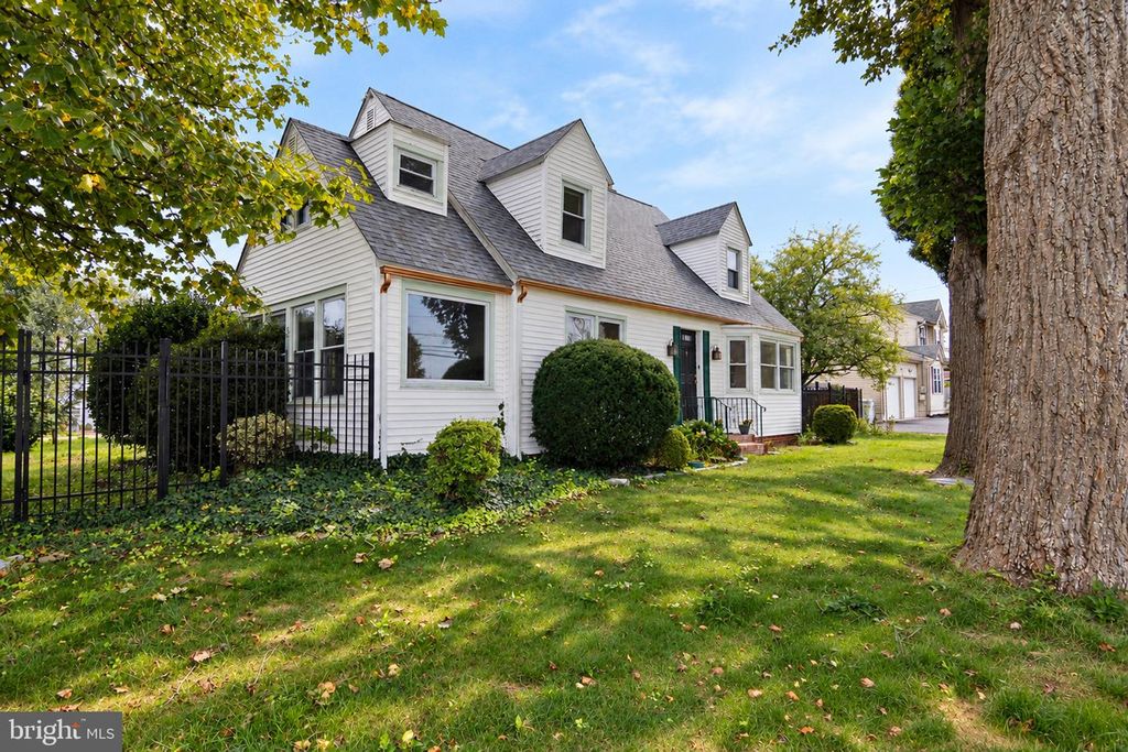 920 S SPRING RD, VINELAND, NJ 08361 — exterior