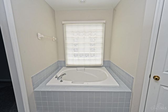 9665 New Castle Court, Deerfield Twp., OH 45040