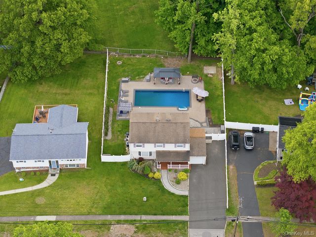 50 Lester Drive, Orangeburg, NY 10962
