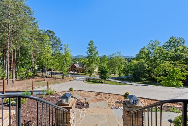 128 Gray Eagle Lane, Blairsville, GA 30512