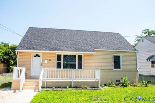 1217 Arlington St, Petersburg, VA 23803