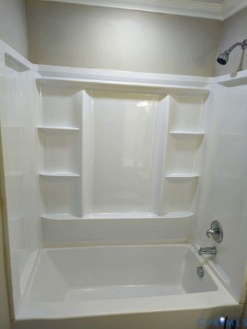 1217 Arlington St, Petersburg, VA 23803