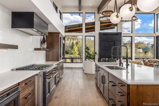 18 Heather Way, Silverthorne, CO 80498