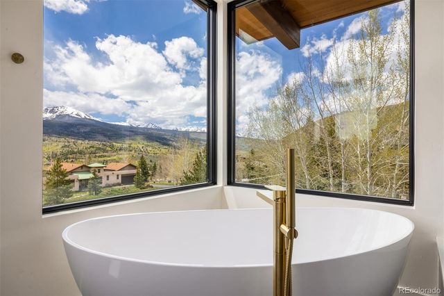 18 Heather Way, Silverthorne, CO 80498