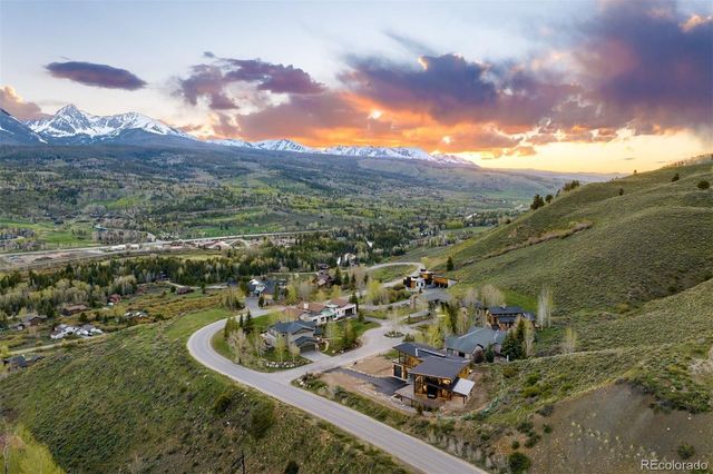 18 Heather Way, Silverthorne, CO 80498